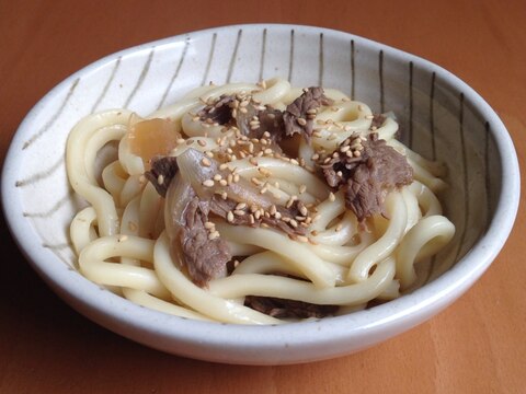 牛肉のごまみそ煮込みうどん♪